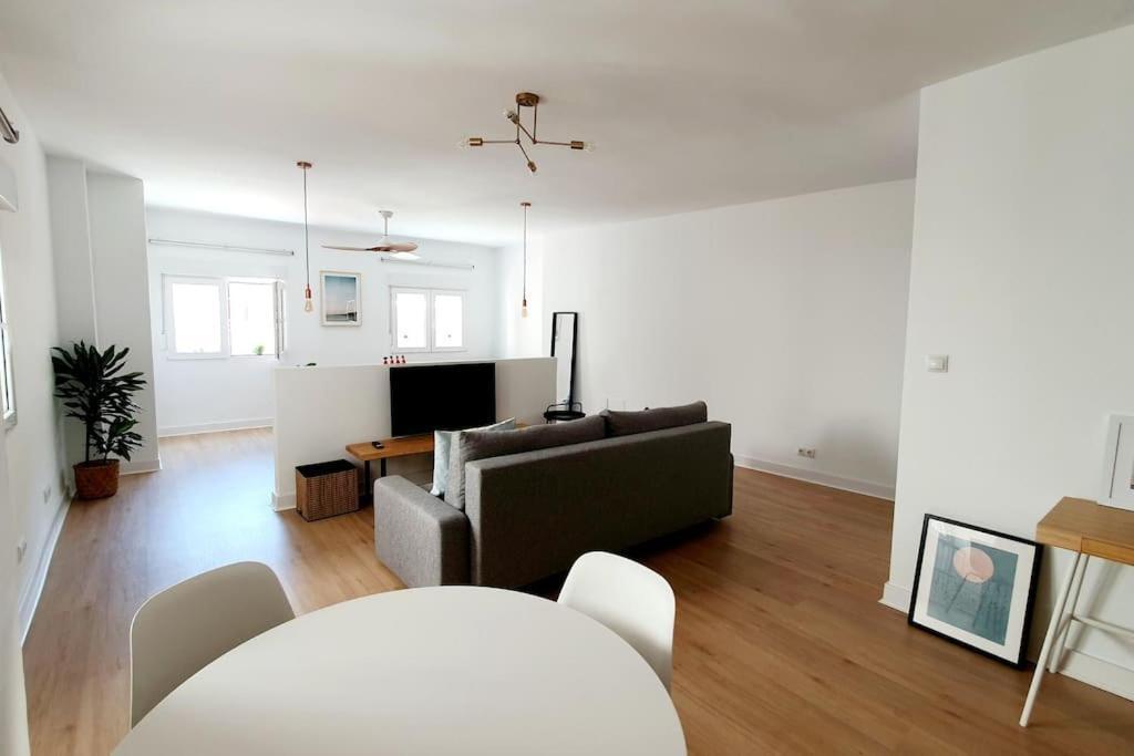 Appartement Spacious Loft, Parking Free M Málaga