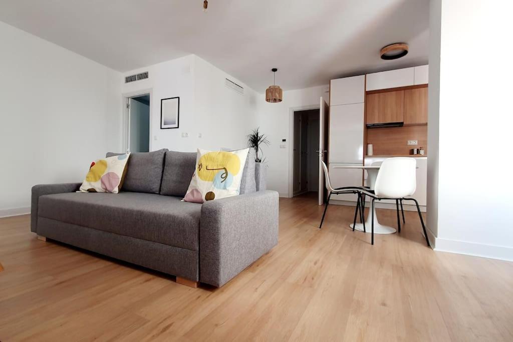 Spacious Loft, Parking Free M Apartamento *
